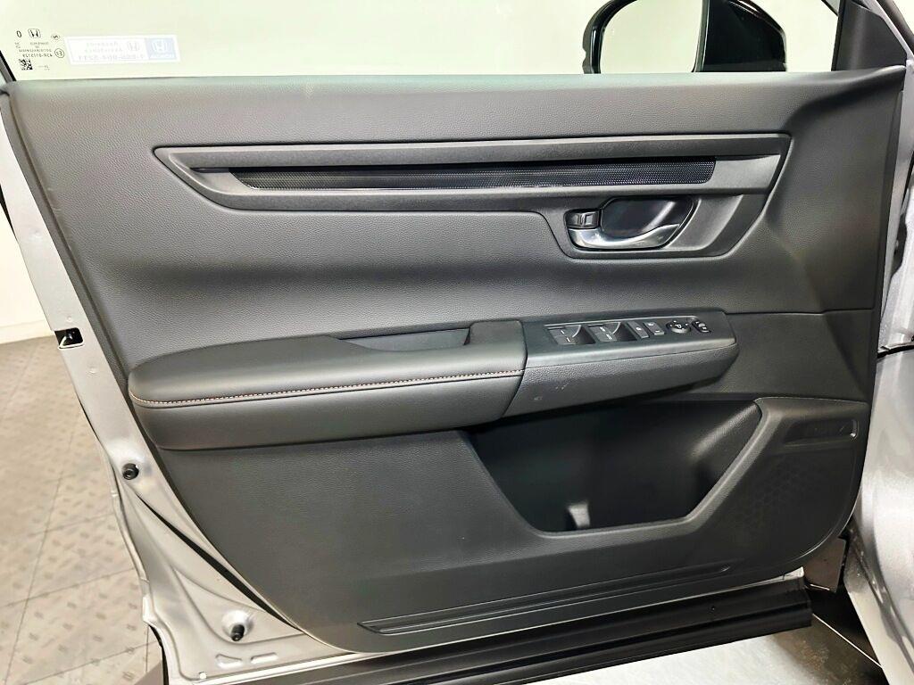 2026 Honda CR-V Hybrid Sport-L - Solar Silver Metallic exterior view 11