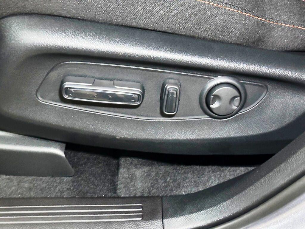 2026 Honda CR-V Hybrid Sport-L - Solar Silver Metallic exterior view 14