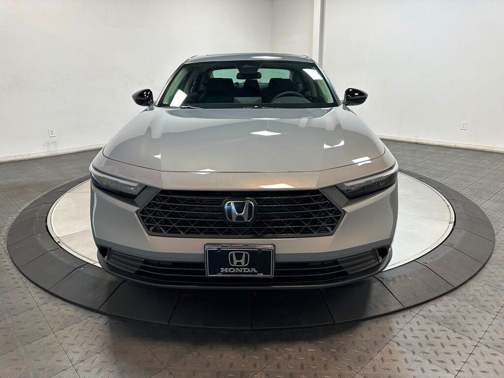 2026 Honda Accord Sedan SE - Urban Gray Pearl exterior view 3