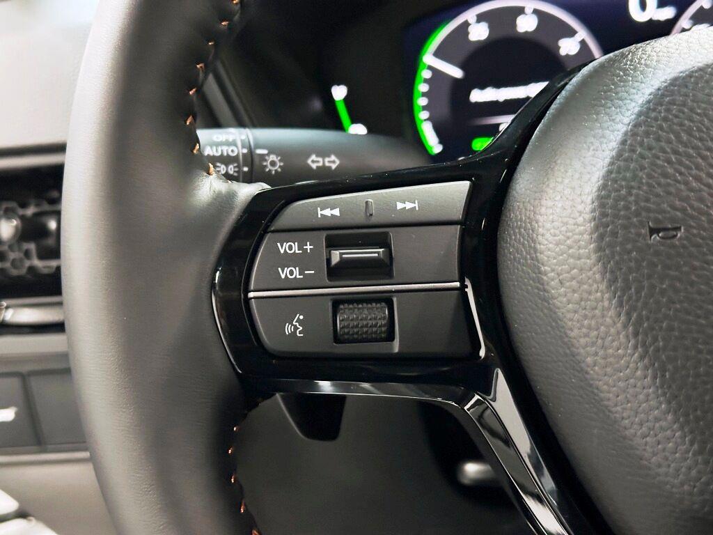2026 Honda CR-V Hybrid Sport Touring - Platinum White Pearl exterior view 16
