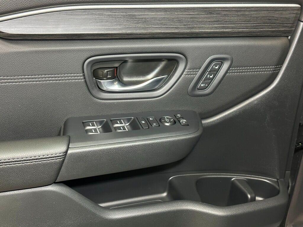 2026 Honda Pilot Touring S - Modern Steel Metallic exterior view 12