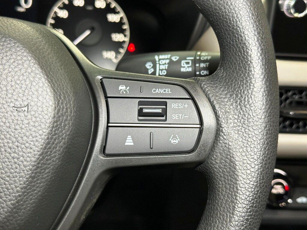2027 Honda HR-V LX - Nordic Forest Pearl exterior view 16