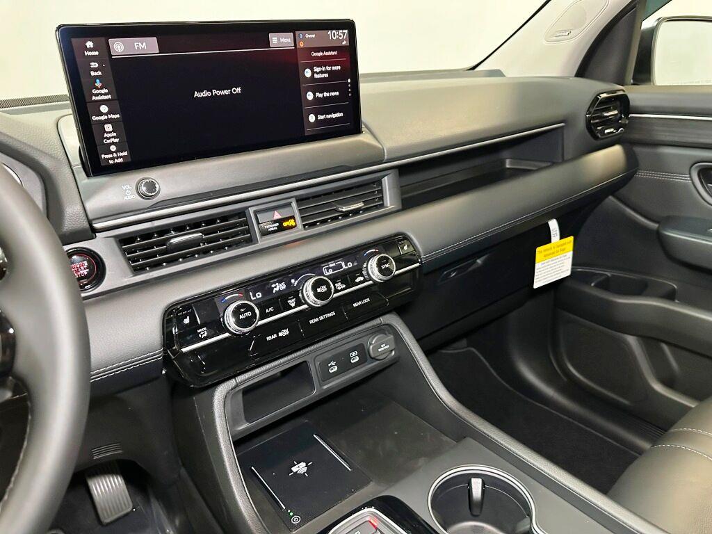 2026 HONDA Pilot TRG - WHITE exterior view 19