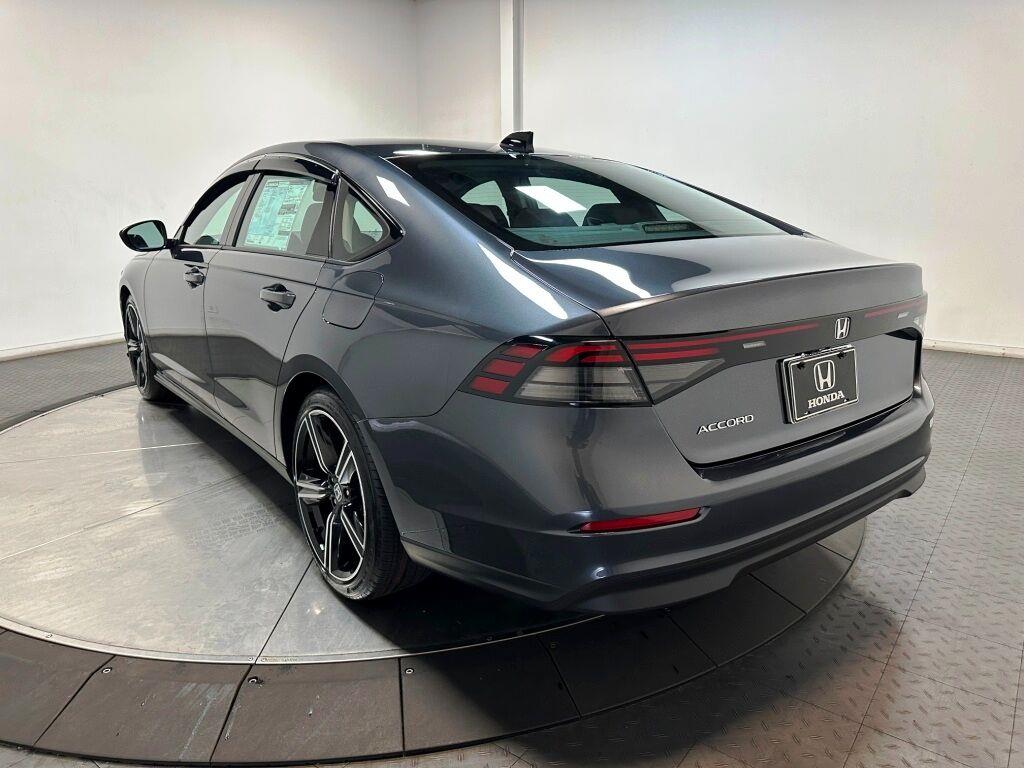 2026 Honda Accord Sedan SE - GRAY exterior view 6