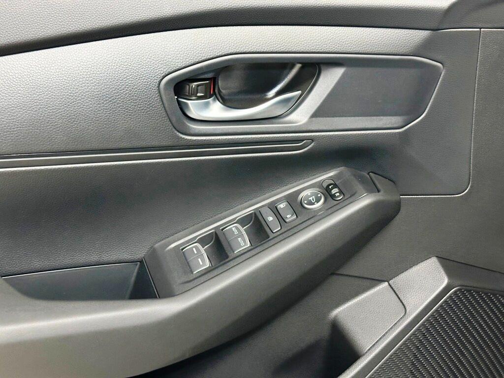 2026 Honda Accord Sedan LX - Solar Silver Metallic exterior view 12