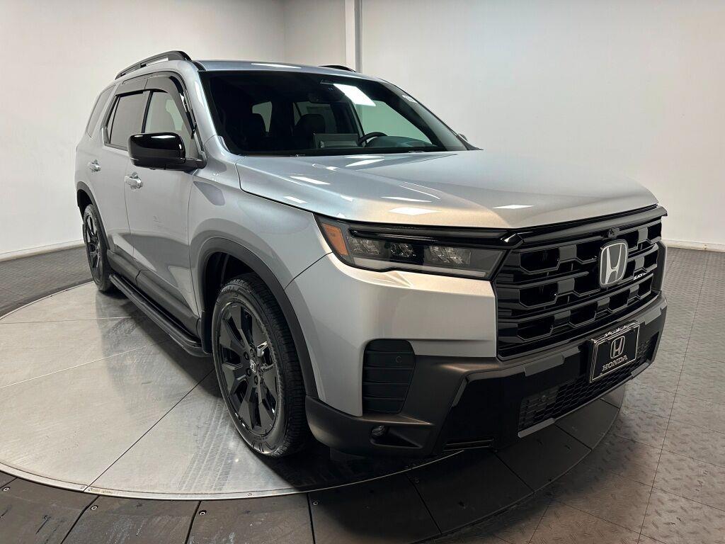 2026 Honda Pilot Black Edition - Solar Silver Metallic exterior view 2