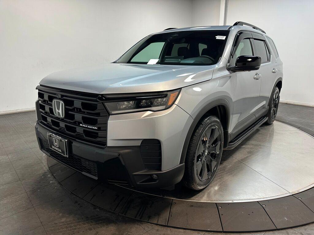 2026 Honda Pilot Black Edition - Solar Silver Metallic exterior view 4