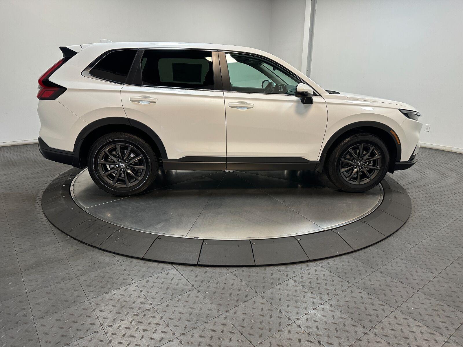 2026 Honda CR-V EX-L - Platinum White Pearl exterior view 9