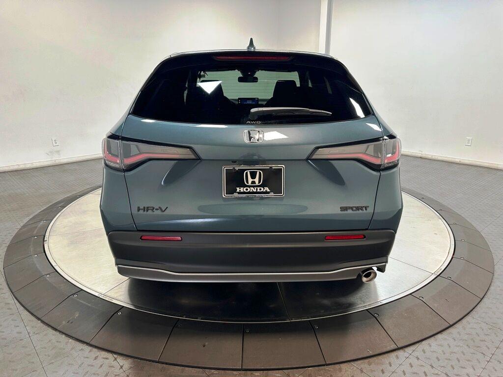 2027 Honda HR-V Sport - Nordic Forest Pearl exterior view 7