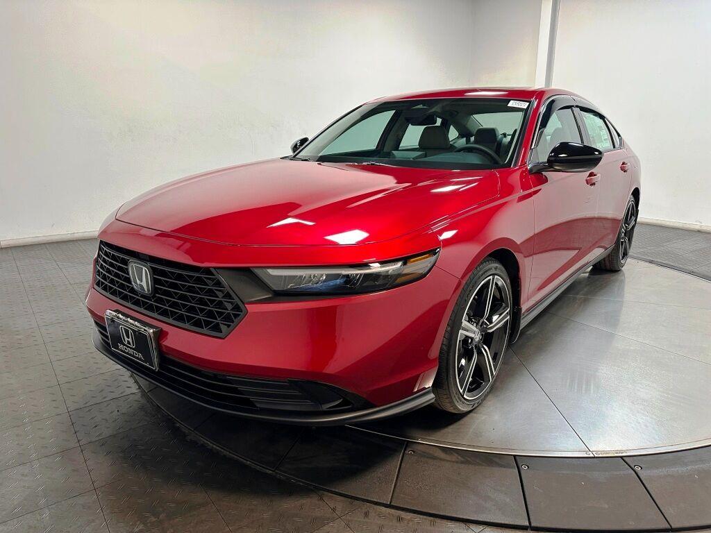 2026 Honda Accord Sedan SE - Radiant Red Metallic exterior view 4