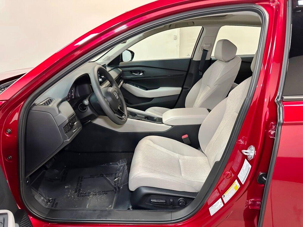 2026 Honda Accord Sedan SE - Radiant Red Metallic exterior view 13