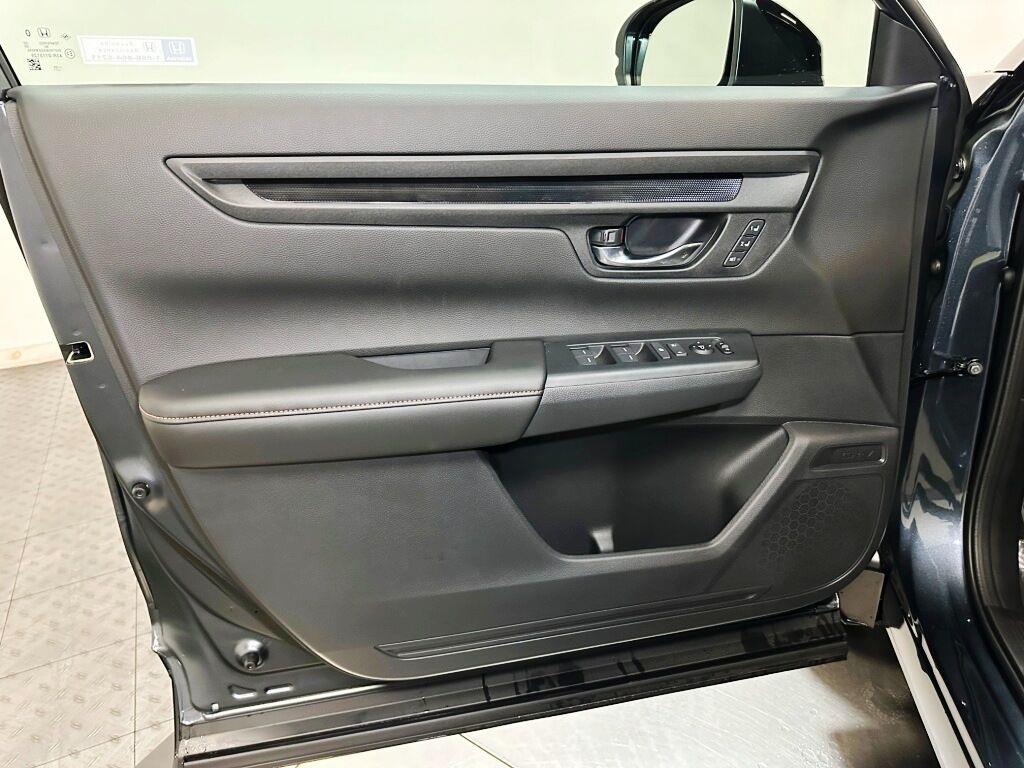 2026 Honda CR-V Hybrid Sport-L - Meteorite Gray Metallic exterior view 11