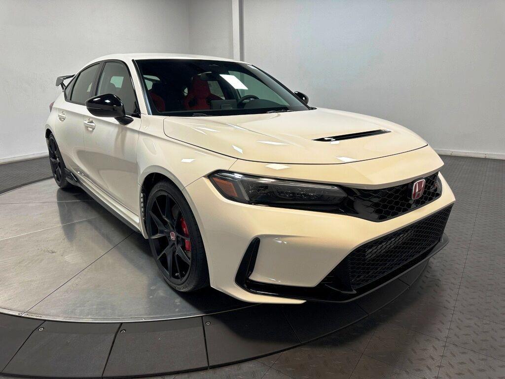 2026 Honda Civic Type R TYPER - Championship White exterior view 2