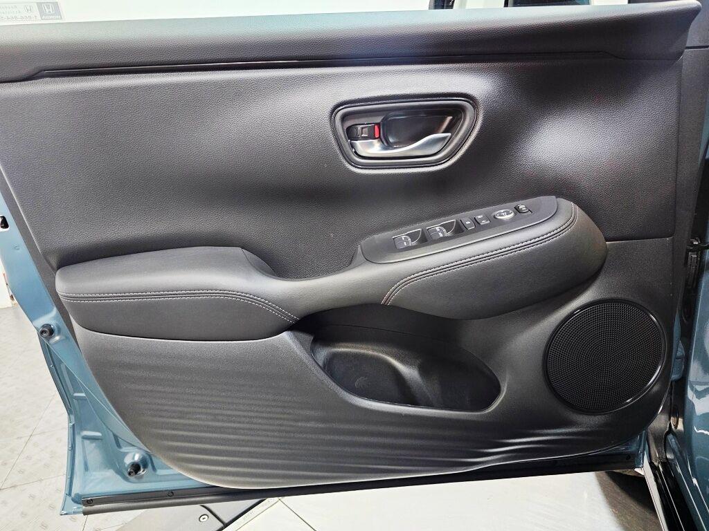 2027 Honda HR-V EX-L - Nordic Forest Pearl exterior view 11