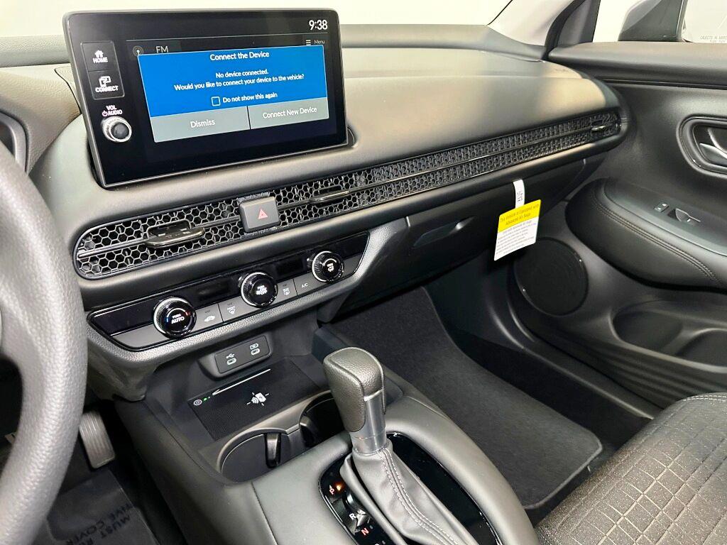 2027 Honda HR-V LX - Modern Steel Metallic exterior view 18
