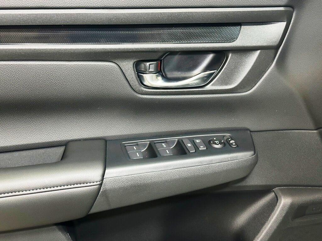 2026 Honda CR-V LX - Platinum White Pearl exterior view 12