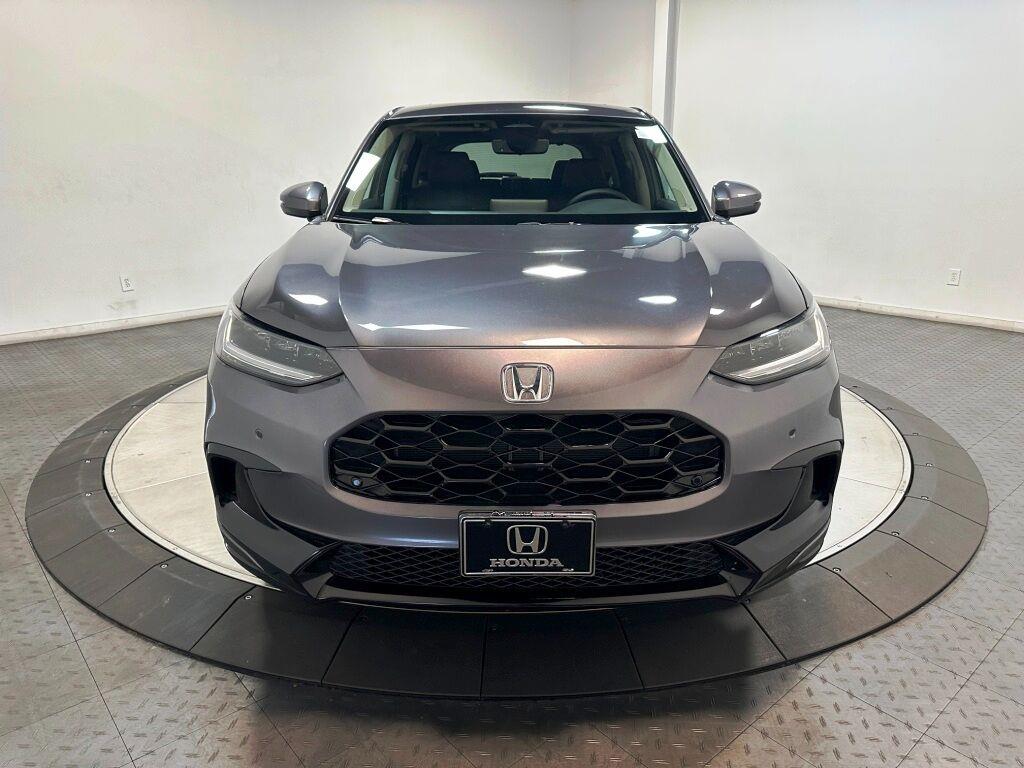 2027 Honda HR-V EX-L - Modern Steel Metallic exterior view 3