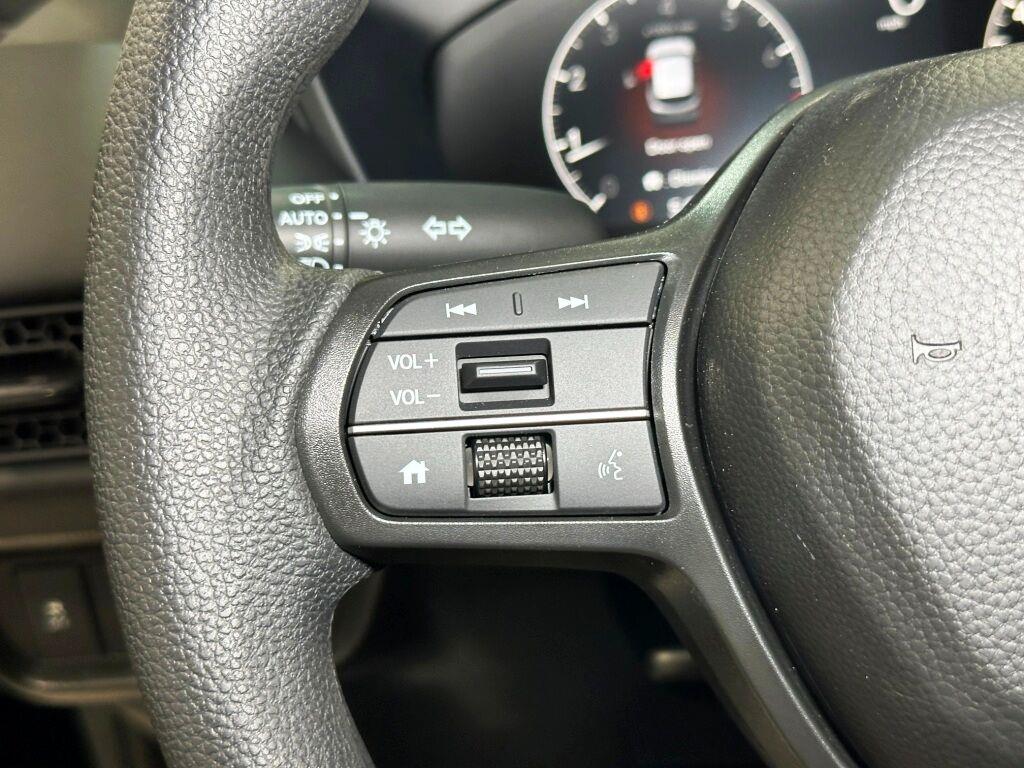 2027 Honda HR-V LX - Crystal Black Pearl exterior view 15