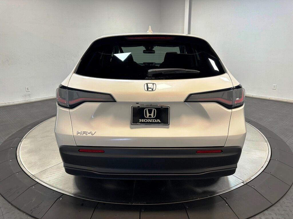 2027 Honda HR-V LX - Platinum White Pearl exterior view 7