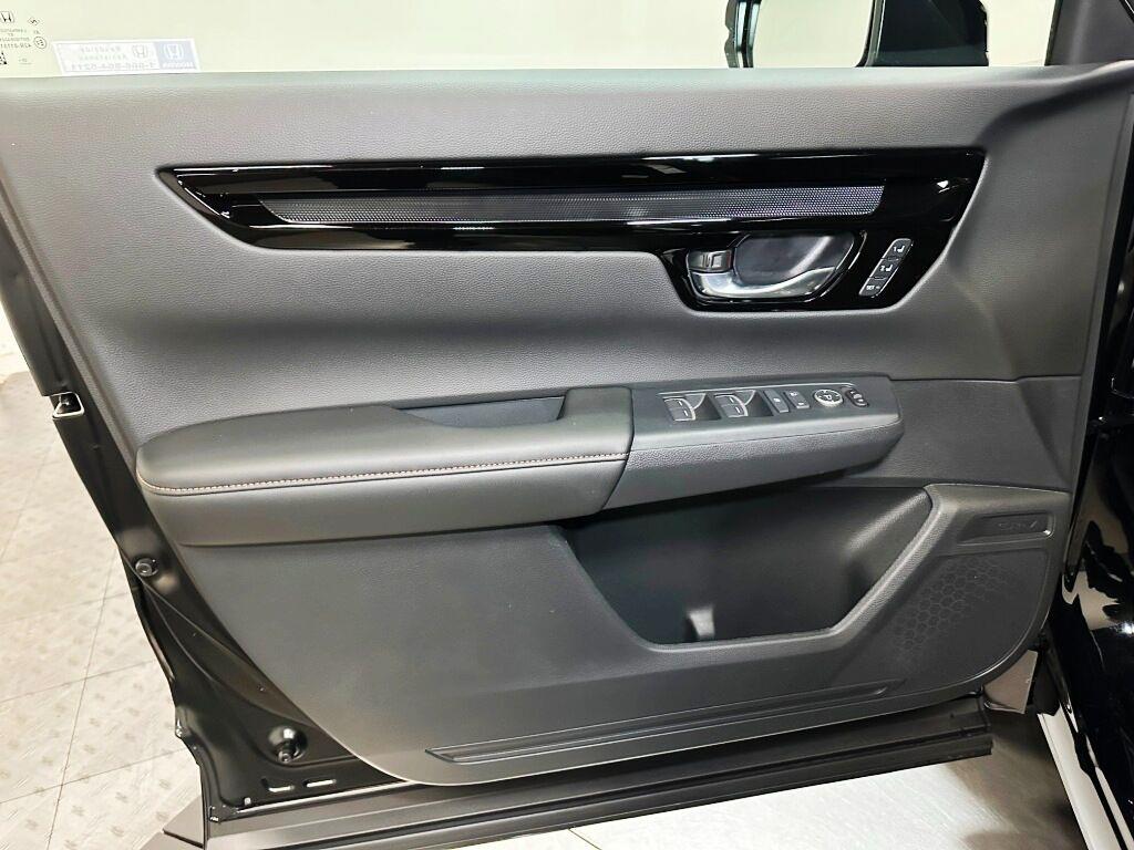 2026 Honda CR-V Hybrid Sport Touring - BLACK exterior view 11