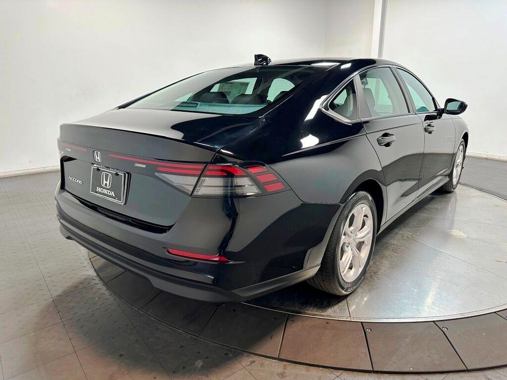 2026 Honda Accord Sedan LX - Crystal Black Pearl exterior view 8