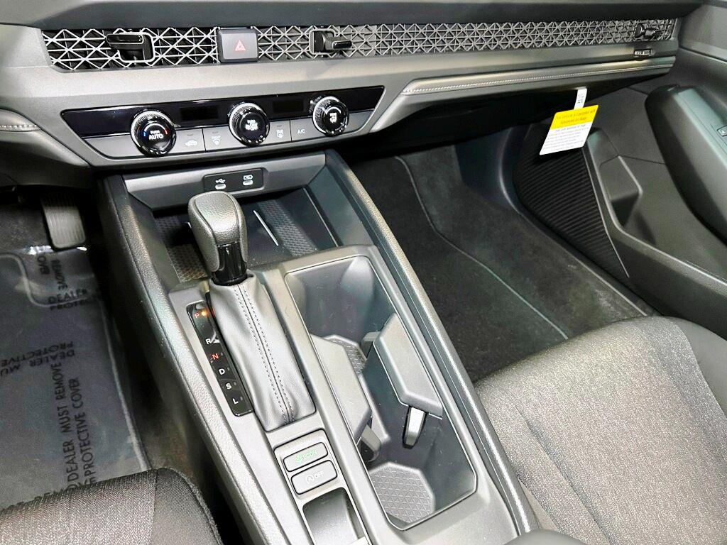 2026 Honda Accord Sedan LX - Crystal Black Pearl exterior view 19