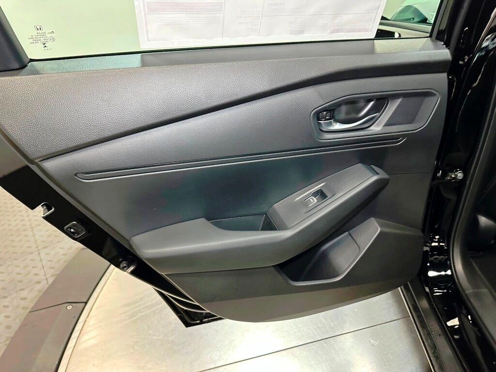 2026 Honda Accord Sedan LX - Crystal Black Pearl exterior view 20
