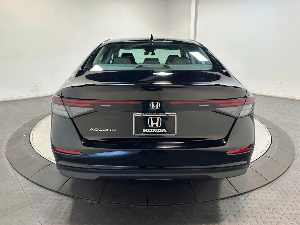 2026 Honda Accord Sedan SE - Crystal Black Pearl exterior view 7
