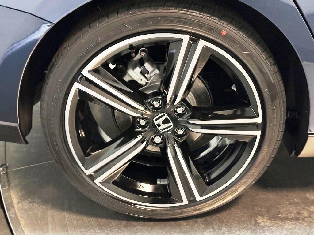 2026 Honda Accord Sedan SE - Canyon River Blue Metallic exterior view 10