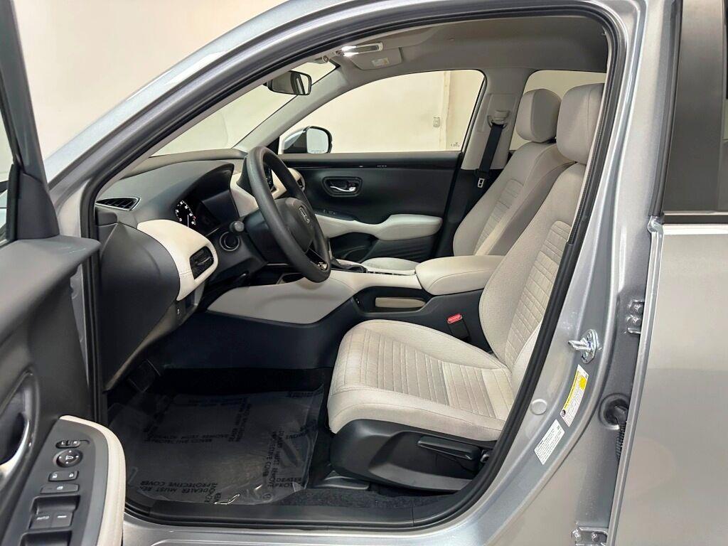 2027 Honda HR-V LX - Solar Silver Metallic exterior view 13