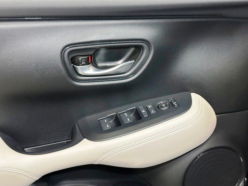 2027 Honda HR-V LX - GRAY exterior view 13