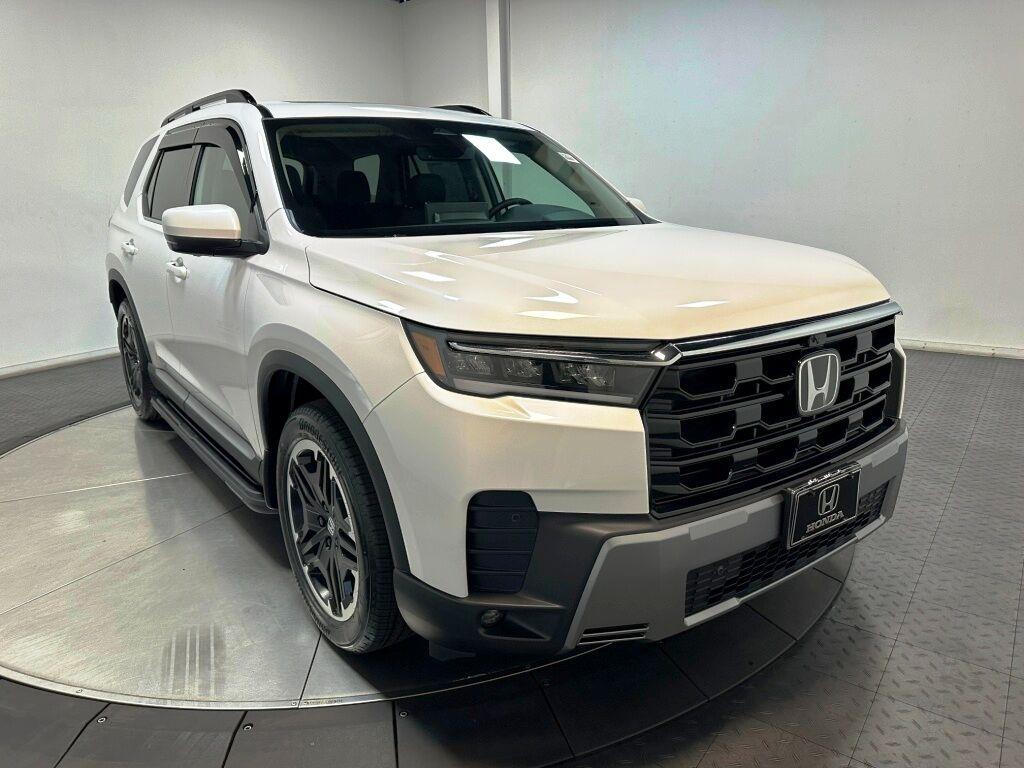 2026 Honda Pilot Touring S - Platinum White Pearl exterior view 2