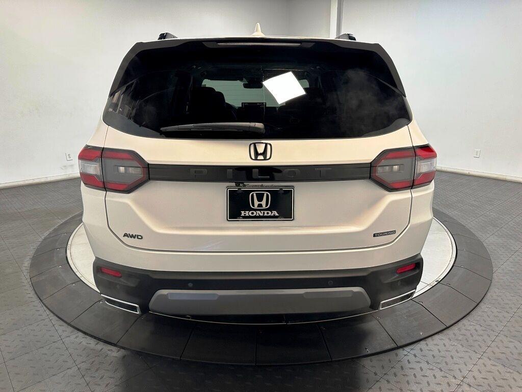 2026 Honda Pilot Touring S - Platinum White Pearl exterior view 7
