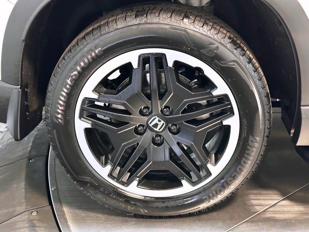 2026 Honda Pilot Touring S - Platinum White Pearl exterior view 10