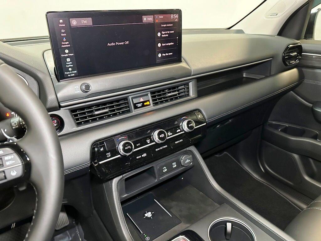 2026 Honda Pilot Touring S - Platinum White Pearl exterior view 19