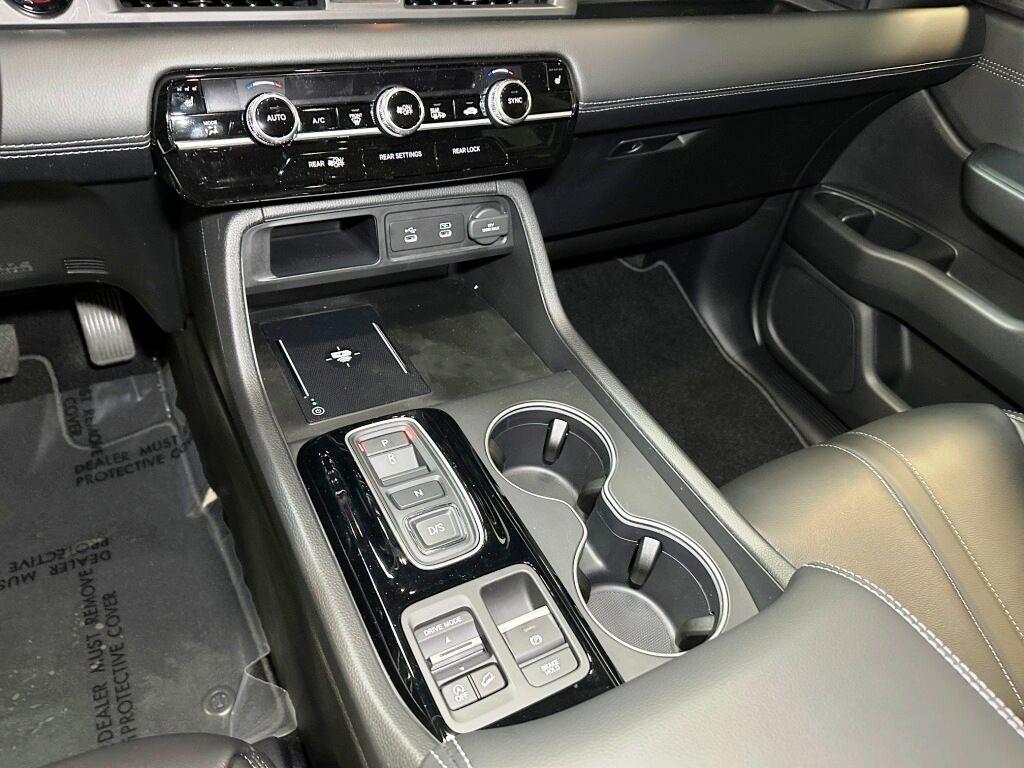 2026 Honda Pilot Touring S - Platinum White Pearl exterior view 20