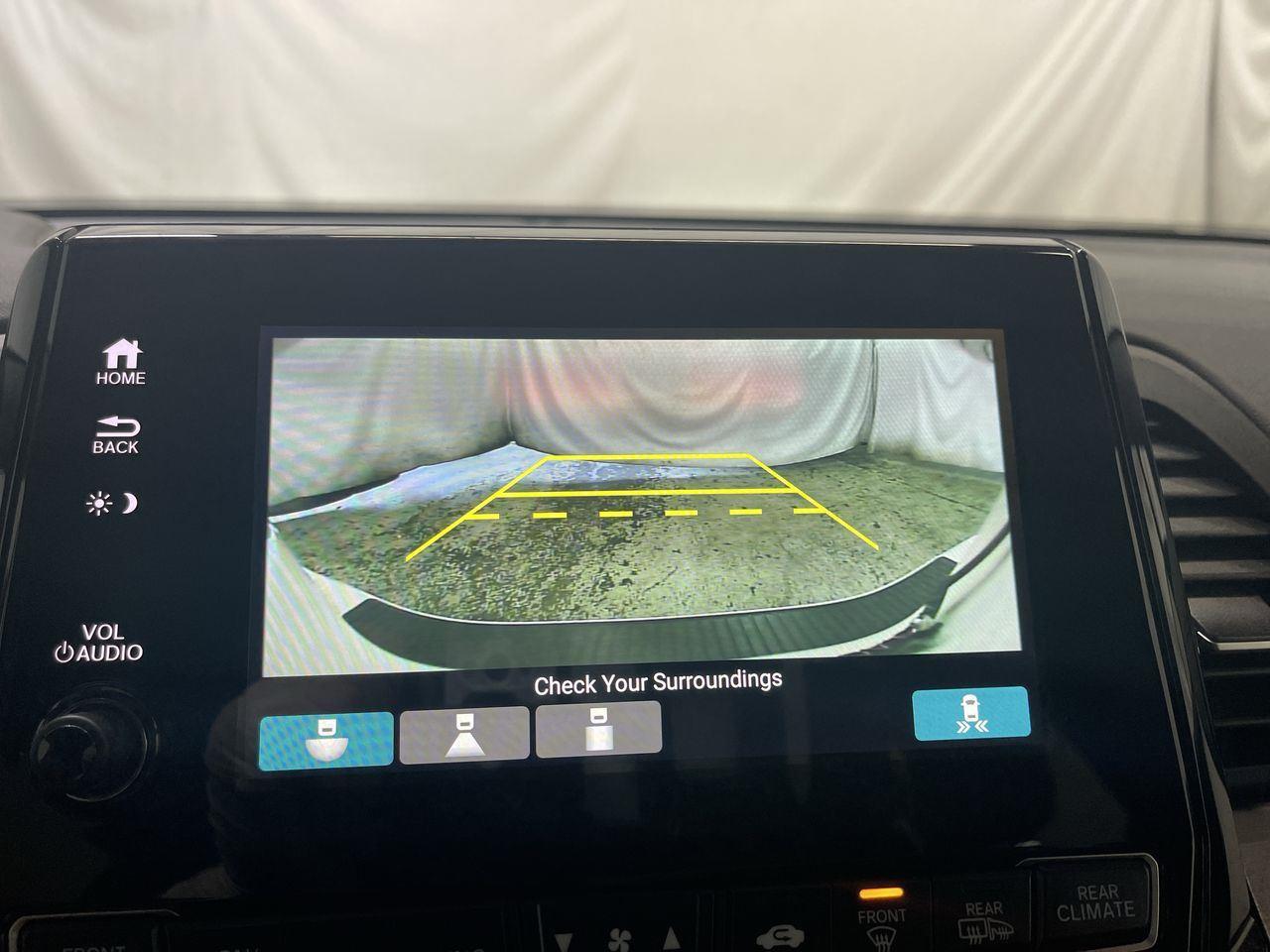 2024 Honda Odyssey EX-L - Platinum White Pearl exterior view 17