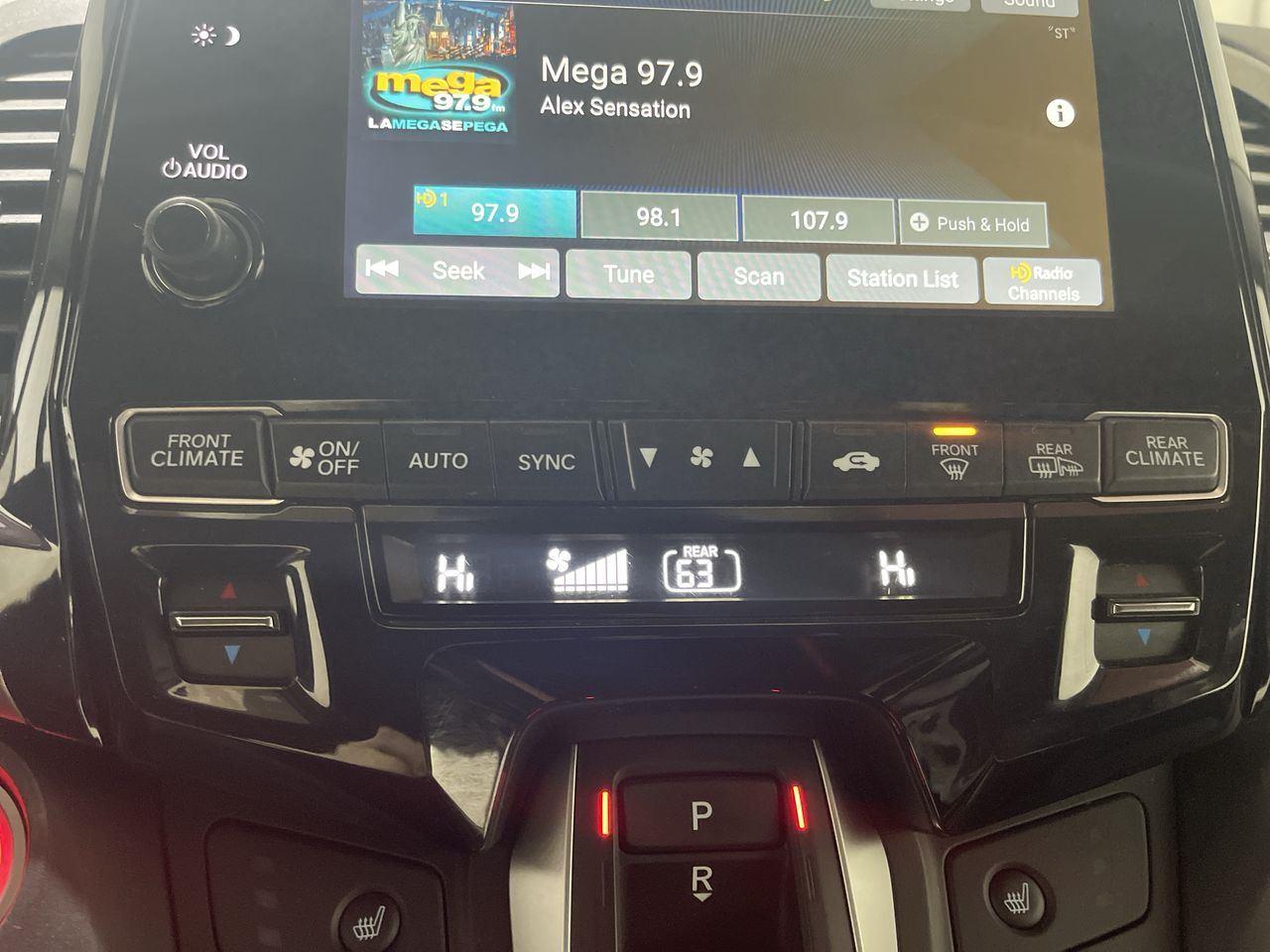 2024 Honda Odyssey EX-L - Platinum White Pearl exterior view 18