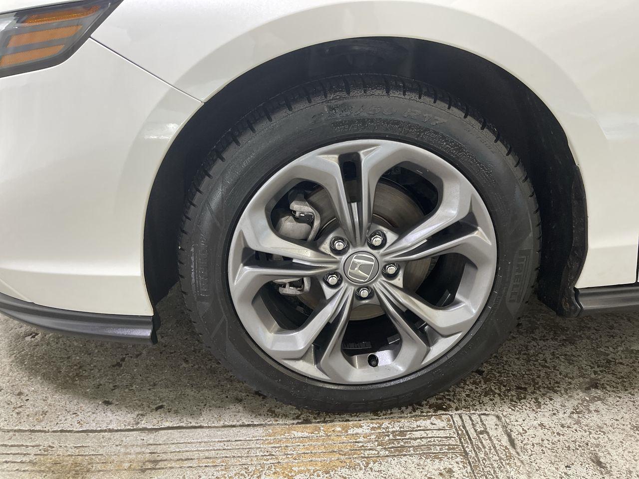 2025 Honda Accord Sedan SE - Platinum White Pearl exterior view 10