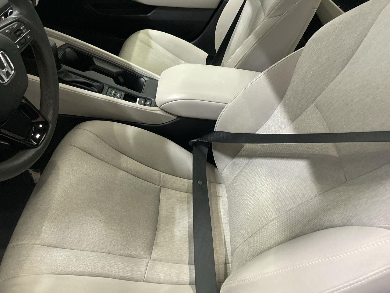 2025 Honda Accord Sedan SE - Platinum White Pearl exterior view 11