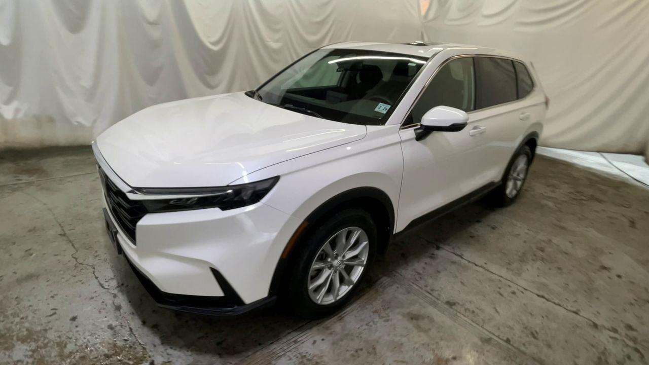 2025 Honda CR-V EX - Platinum White Pearl exterior view 4