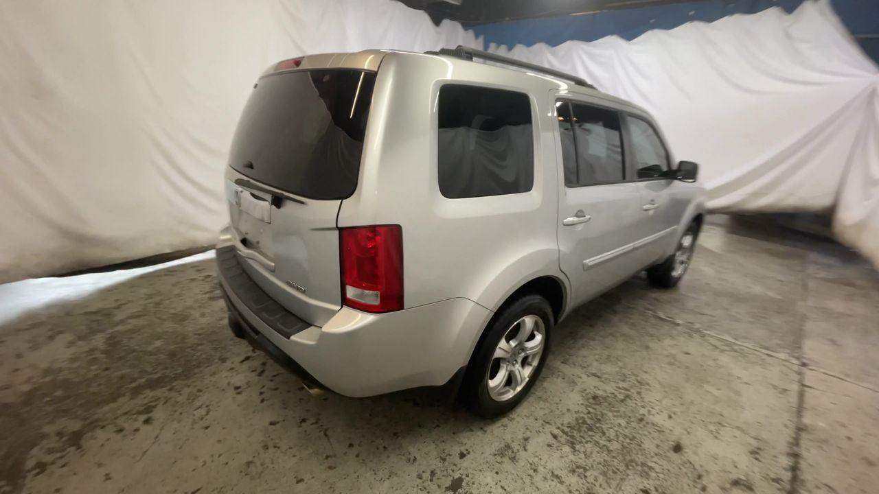 2014 Honda Pilot EX-L - Alabaster Silver Metallic exterior view 8