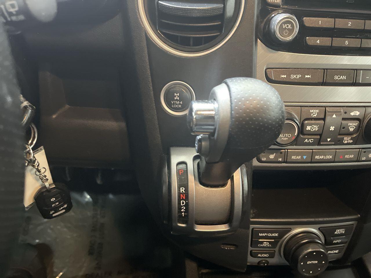 2014 Honda Pilot EX-L - Alabaster Silver Metallic exterior view 19