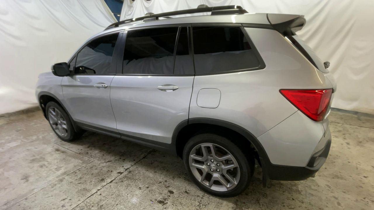 2023 Honda Passport EX-L - Lunar Silver Metallic exterior view 6