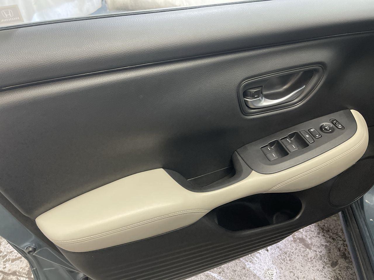 2024 Honda HR-V LX - Nordic Forest Pearl exterior view 13