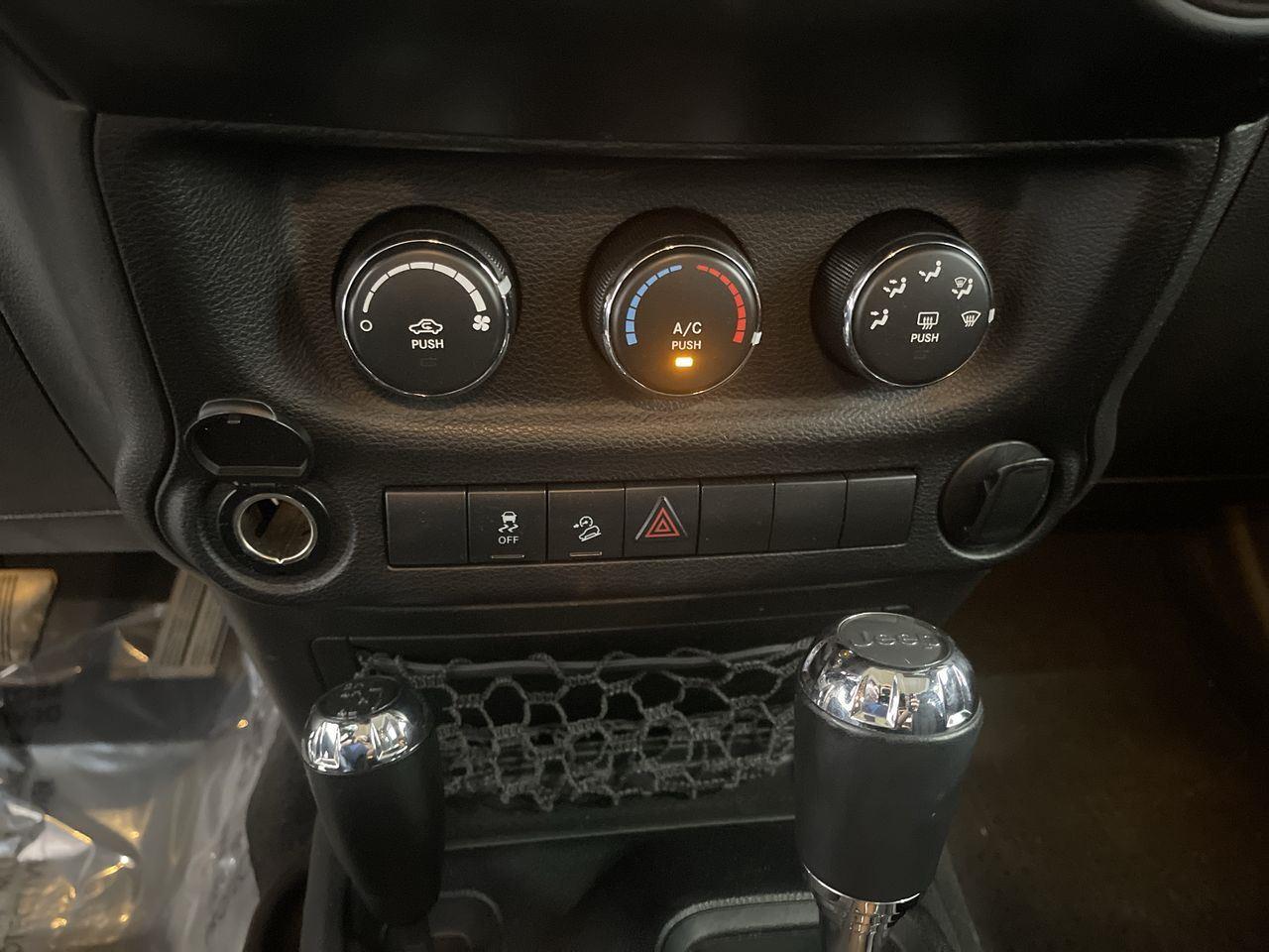 2014 Jeep Wrangler Unlimited Sport - Granite Crystal Metallic Clearcoat exterior view 16