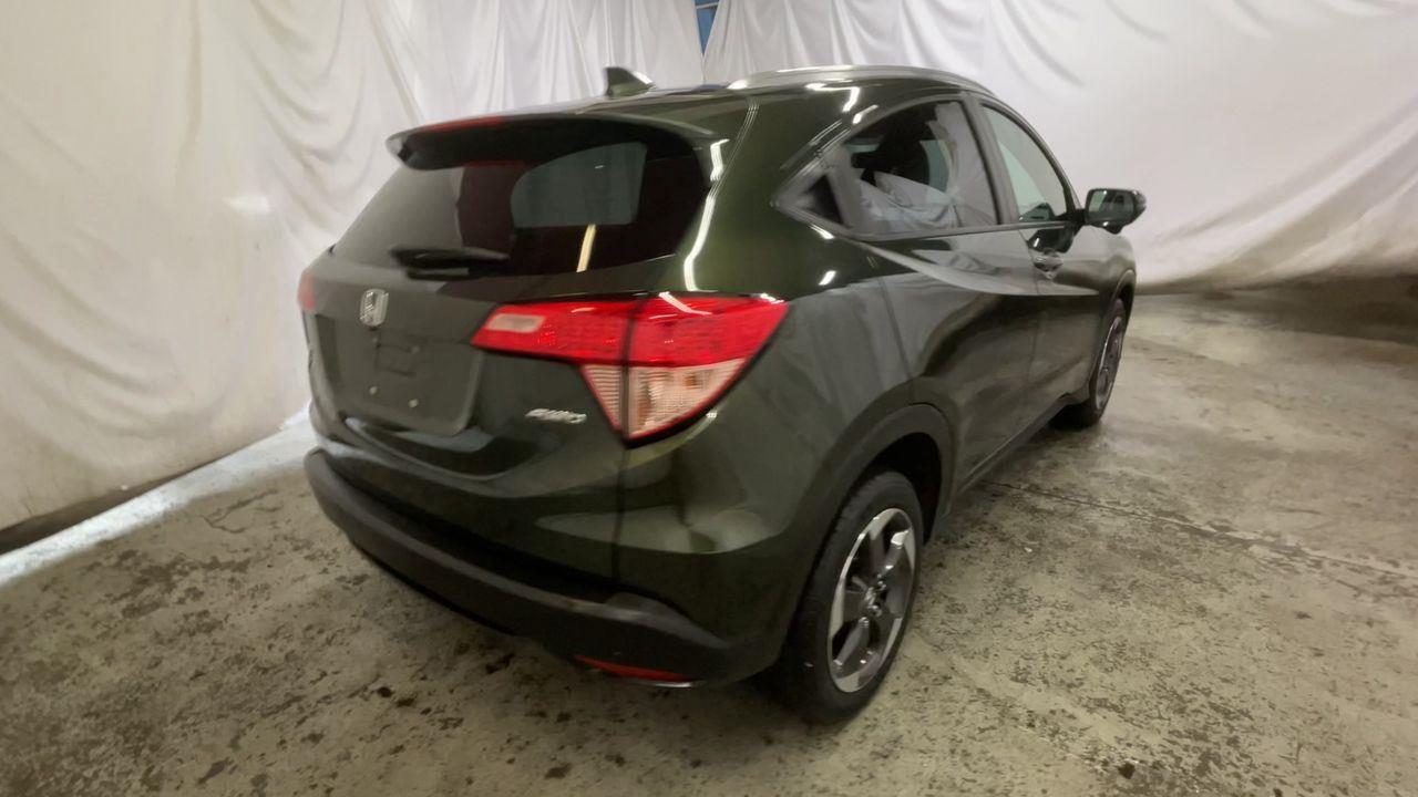 2018 Honda HR-V EX-L Navi - Misty Green Pearl exterior view 8