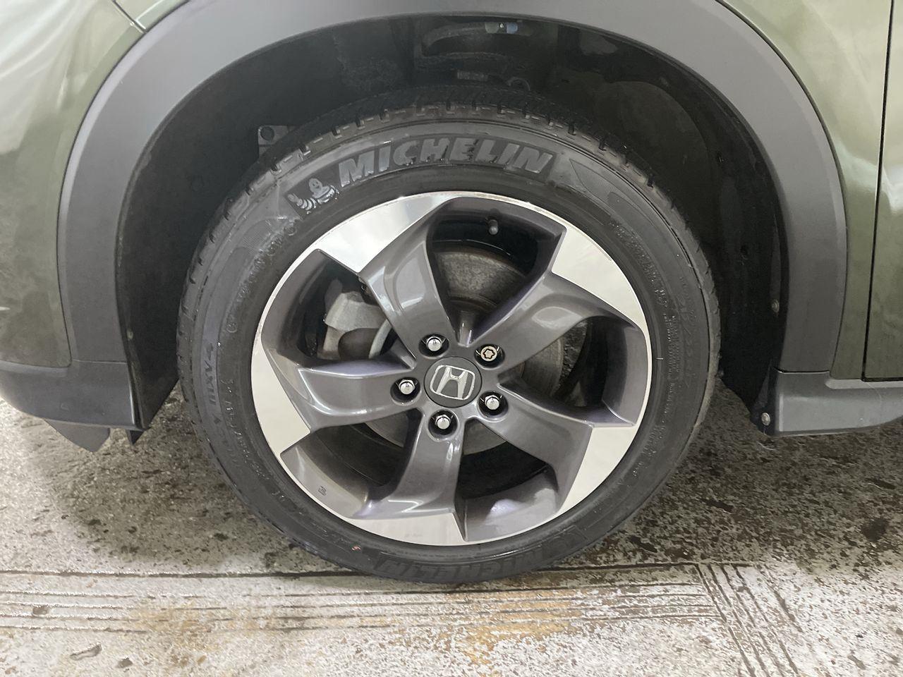 2018 Honda HR-V EX-L Navi - Misty Green Pearl exterior view 10