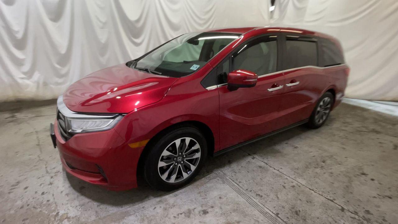 2024 Honda Odyssey EX-L - Radiant Red Metallic II exterior view 4