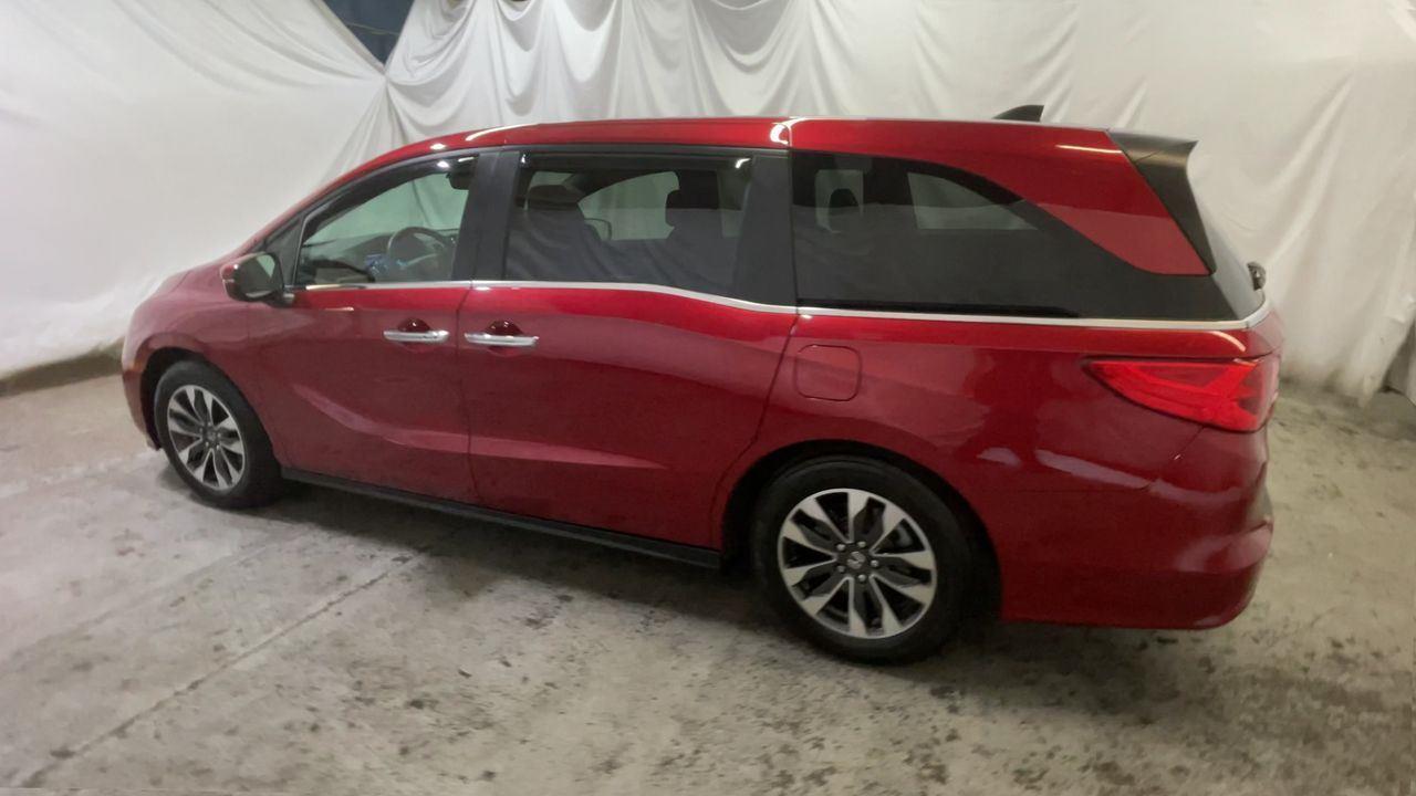 2024 Honda Odyssey EX-L - Radiant Red Metallic II exterior view 6